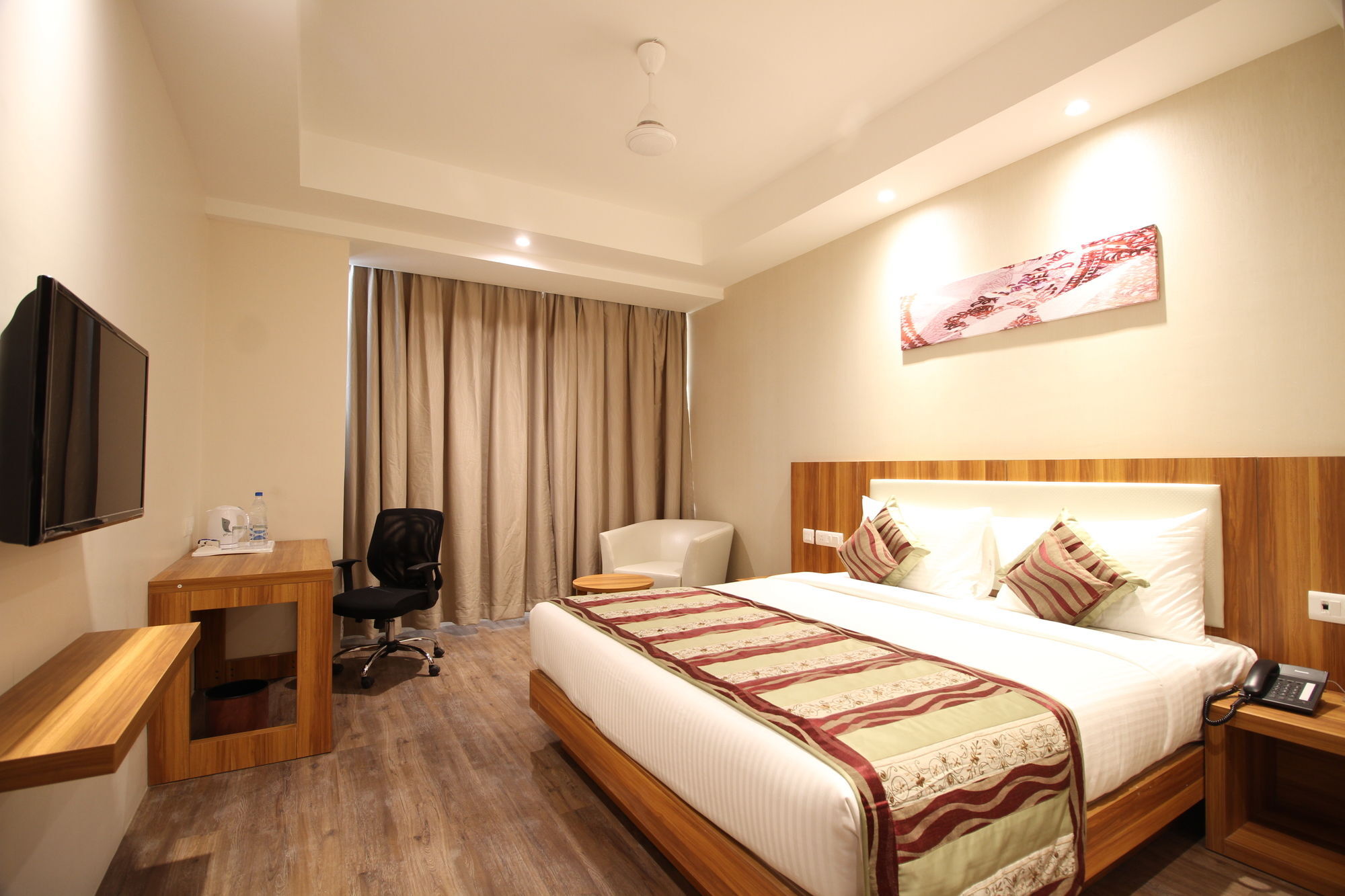 Le Roi Raipur Hotel Exterior foto