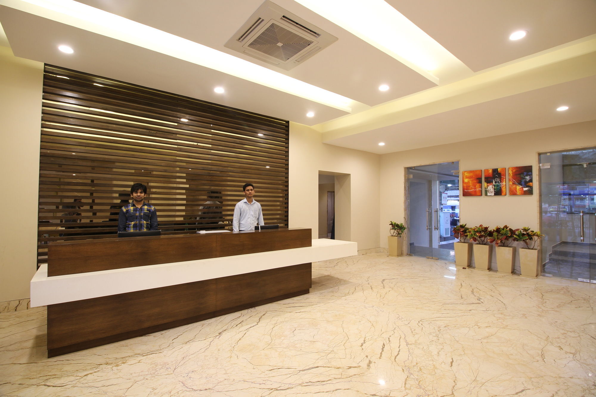 Le Roi Raipur Hotel Exterior foto